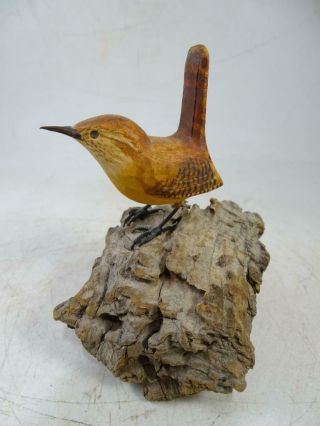 Vintage Hand Carved Carolina Wren Driftwood Figurine Statue Folk Art Bird Old