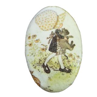Chalkware Holly Hobbie Oval Wall Plaque Vintage 1970’s Wall Hanging