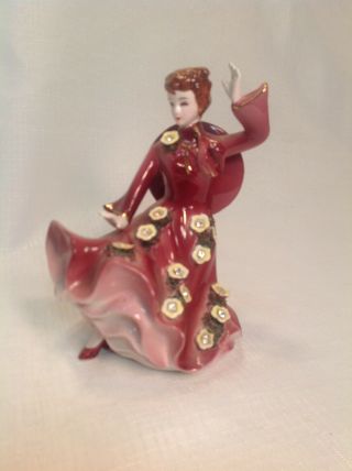 Japanese Figurine Woman Dancing W/ Red Dress Flowers Porcelain C2