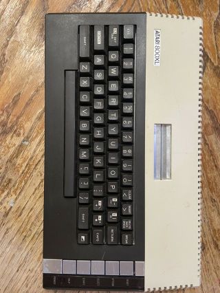 Vintage Atari 800XL Computer Console System w/ accessories 2