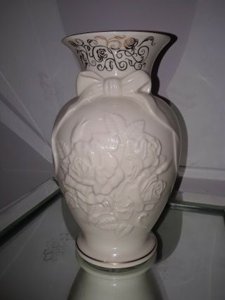 Lenox 8 " Vase Roses Of Peace Millenninum Edition Fine Ivory China Usa 2000