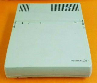 ⭐️⭐️⭐️⭐️⭐️ Vintage Data General One 2T Computer Model: 2502 - A 3