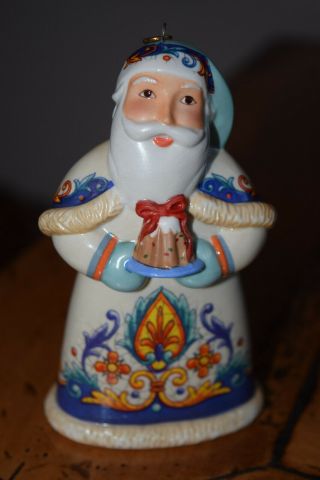 2004 Hallmark Ornament Santas Around The World Italy Porcelain