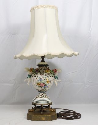Atq/vtg Italian Capodimonte Style Lamp Porcelain Cherubs Flowers Handpainted
