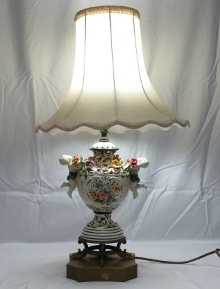 Atq/Vtg Italian Capodimonte Style Lamp Porcelain Cherubs Flowers Handpainted 2