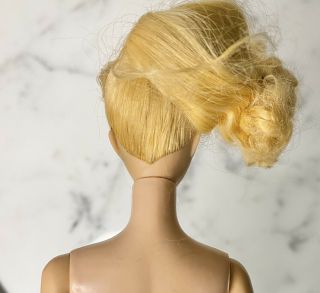 VINTAGE 1960s BLONDE PONYTAIL BARBIE 6 in Busy Gal Outfit 981 4