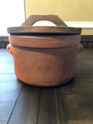 Antique C & M Hemstock Crock With Handles & Wood Lid - Made In England