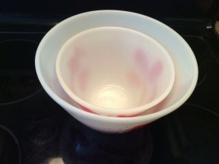 VERY RARE VINTAGE FIRE KING MILK GLASS 2 MIXING BOWLS RED KITCHEN AIDS 4