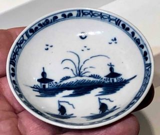Antique 18th Century Caughley Salopian Blue Decorated Miniature Toy Saucer