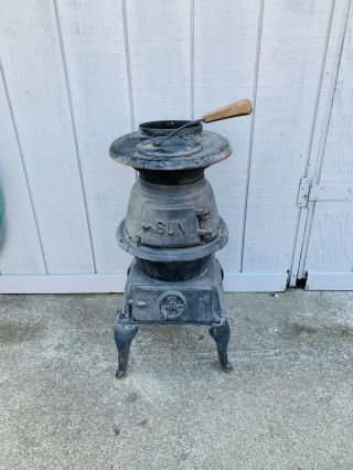 Vintage King Stove & Range Pot Belly Cast Iron Stove