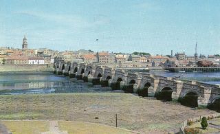 Postcard Northumberland The Old Bridge Berwick On Tweed Posted