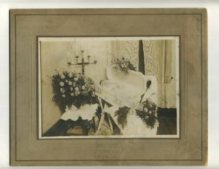 Antique Cabinet Card Photo Post Mortem Morbid Death Baby In Casket Funeral Vtg