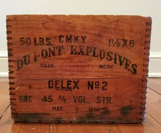 Vintage Dupont High Explosives Wood Crate With Dovetailed Corners