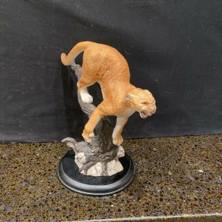 Vintage The Defender Franklin Figurine Mountain Lion W Stand 1986 Repaired