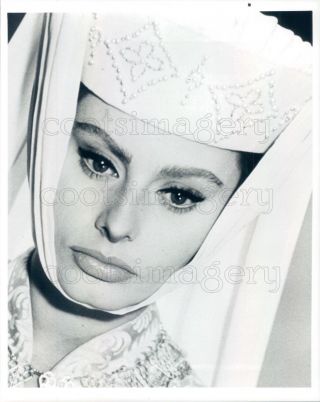 Press Photo The Lovely Face Of Sophia Loren In El Cid