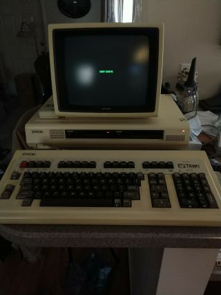 Vintage Epson Qx - 10 Computer With