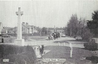 Bedfordshire Church Road Wootton Nr Bedford Vintage Postcard 26.  1