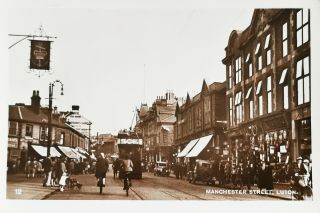 Manchester Street,  Luton Showing A Tram - Vintage Photographic Postcard