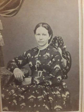 Civil War Era Cdv Of A Lovely Young Woman Idd E L Saltmarsh Note Belt Albany Or