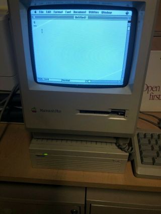 Vintage Apple Macintosh Plus Desktop Computer and Hard Drive including software 4