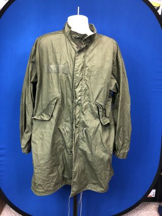 Vintage Us Military Fishtail Extreme Cold Weather Parka And Liner Size Medium