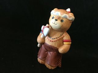 Lucy & Me Thanksgiving Bear Native American With Tomahawk Enesco Lucy Rigg 1984 3