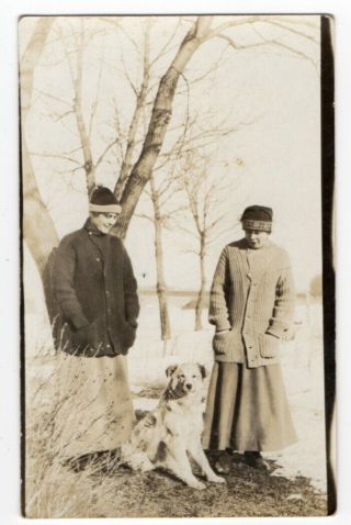 060320 Vintage Rppc Real Photo Postcard Women In Winter With Dog