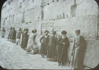 Antique Glass Magic Lantern Slide Jews At The Wailing Wall Jerusalem