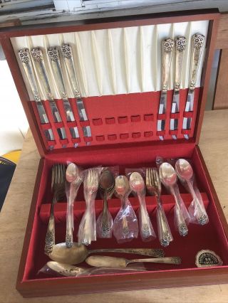 Vintage Wm Rogers & Son International Silver April Silver Plate Flatware And Box