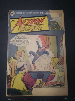 Action Comics 168 (1952) Superman (cover)