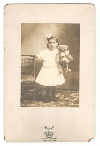 Vintage Photo Girl Holding Teddy Bear Stuffed Doll Portrait Cabinet Card Cd1