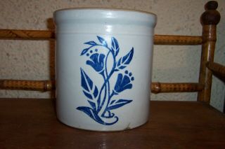 Vintage 1/2 Gallon Stoneware Pottery Crock,  Blue Flowers
