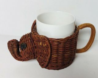 Vintage Wicker Rattan Elephant Coffee Cup Holder Handle With Mug Planter