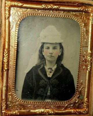 1/9th Size Tintype Image Of Young Girl In Half Case