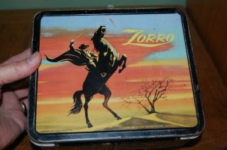 Vintage 1958 Blue Sky Zorro Lunch Box & Matching Thermos Aladdin Good Cond 3