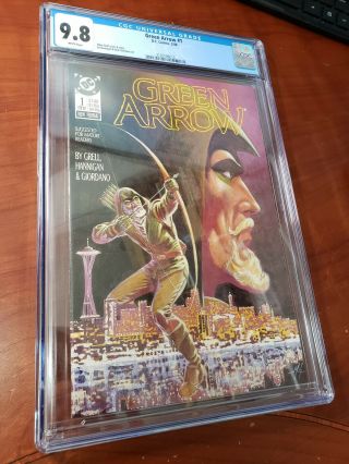1988 Dc Comics Green Arrow Book 1 Cgc 9.  8 White Pages
