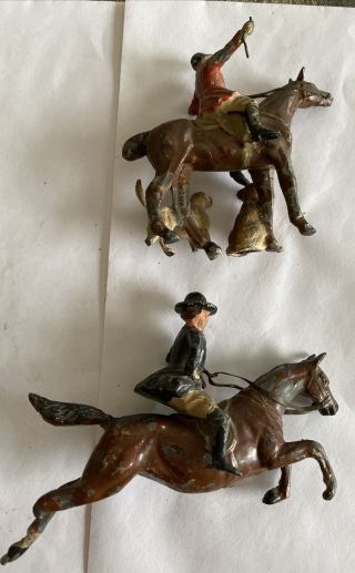 (2) Cast Iron Fox Hunt Figurines Horse & Rider Hounds 1920’s? 2