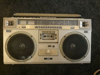 Vintage Jvc Rc - M71jw Boombox Ghetto Blaster Stereo Cassette Radio Short Wave