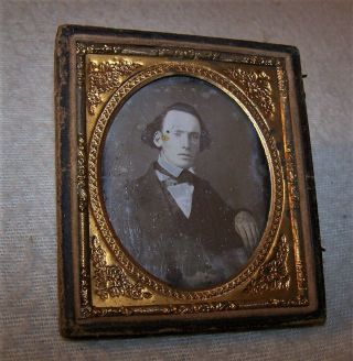 19th C.  Daguerreotype Photo Of A Young Man - 1/6th Plate