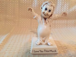 Vintage 1970’s R&w Berries “ I Love You This Much”sillisculpt Figurine
