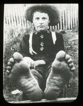 Ca.  1900 - " Feet - Ures Of A Kansas Boy " - Magic Lantern Slide