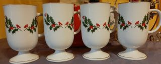 Kashima Christmas Holly Fine Porcelain 8 Oz Footed Mugs Vintage Set Of 4 Boxed