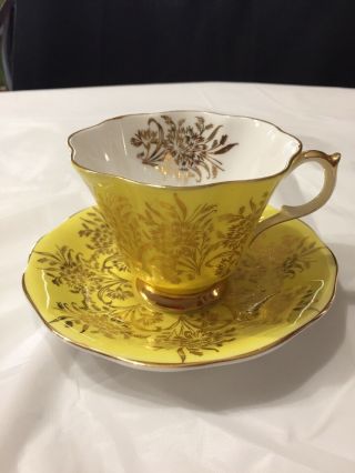 Rare Vintage Queen Anne English Bone China Gold Gilt Yellow Tea Cup & Saucer