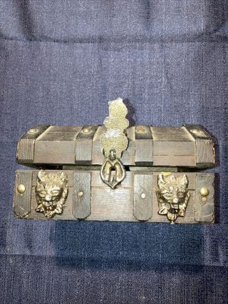 Dybbuk Box Opened Jewelry Box Devil Faces Evil Looking Box Brown 2