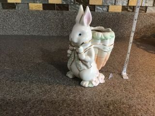 Lenox Petals & Pearls Rabbit Bud Vase