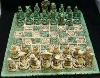 Rare Vtg Mayan Aztec Mexican Malachite Stone Alabaster Gold Painted Chess Pt5