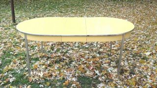 Vtg Mid Century Kitchen Table - - - Howell Yellow Metal Kitchen Table W/leaf.  Usa