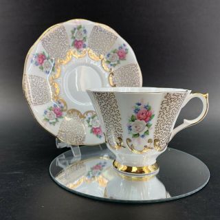 Queen Anne Gold Roses Bone China Teacup & Saucer England Vintage Tea Cup Bx3