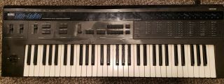 Vintage Korg Dw - 8000 61key Synthesizer For Parts/repair.  Doesn 