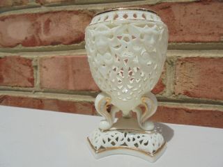 Antique Grainger Worcester Porcelain Pierced Reticulated Vase W Cherub Heads